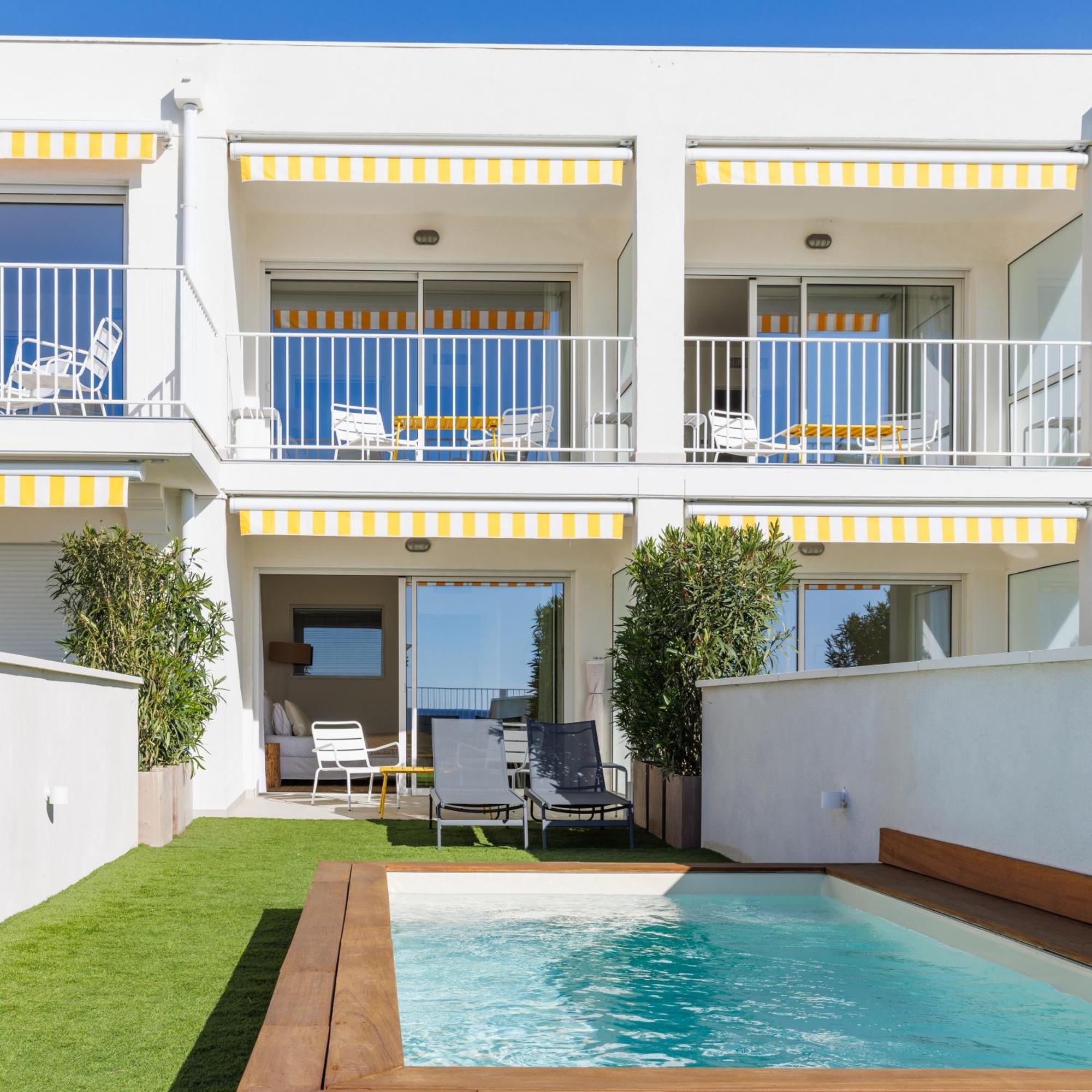 Belle Vue Hotel Cavalaire-sur-Mer Exterior photo